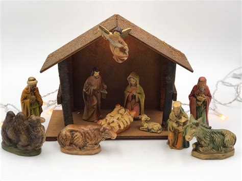 Vintage Nativity set with Wooden Crèche, Hand painted Figurines made in Japan Christmas Nativity ...