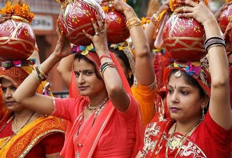 Fairs and Festivals in Rajasthan : A Riot of Colors | Insight India : A ...