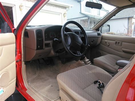 1997 Nissan Pickup - Interior Pictures - CarGurus