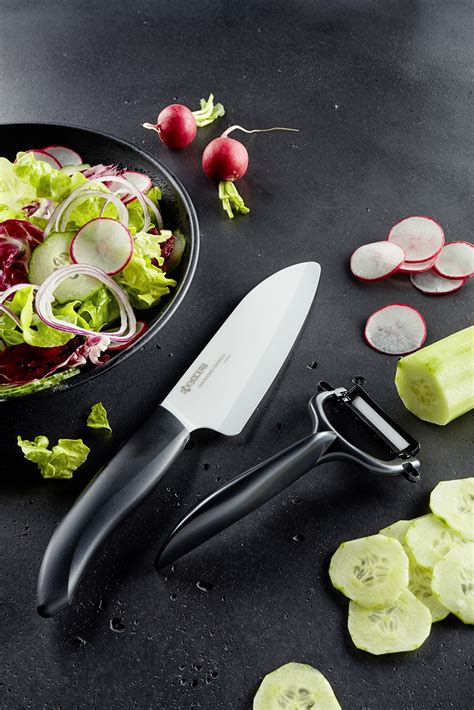 Innovative, durable, and beautiful: Kyocera presents high-quality kitchen tools demonstrating ...