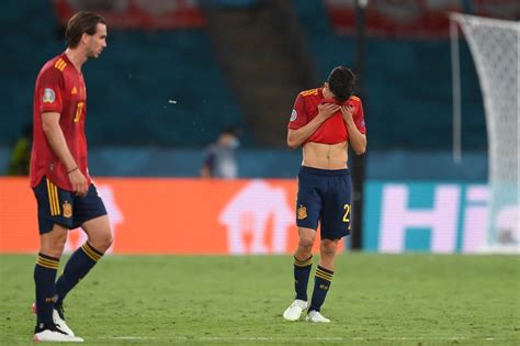 Euro 2020: Spain in 'huge mess' after another draw | Inquirer Sports