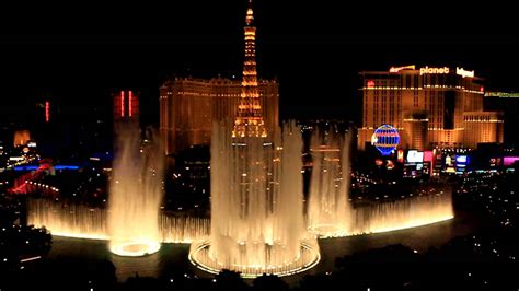 Bellagio Fountains Show - "Viva Las Vegas" - YouTube