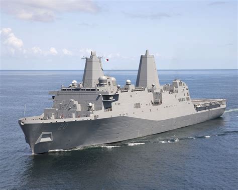 USS Green Bay (LPD-20) Amphibious Transport Dock | Defence Forum ...