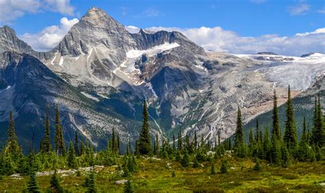 Selkirk Mountains