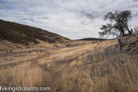 La Cima Trail/Soapstone Loop - Hiking San Diego County