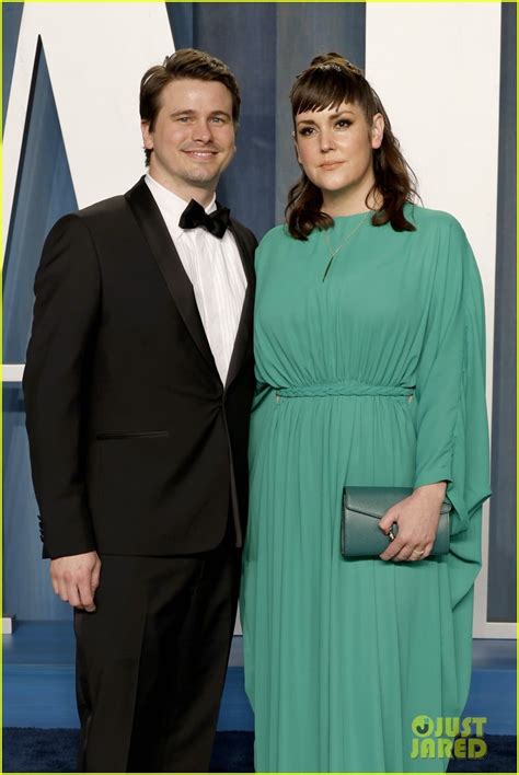 Melanie Lynskey Recalls Her Spontaneous Wedding to Jason Ritter & Says ...