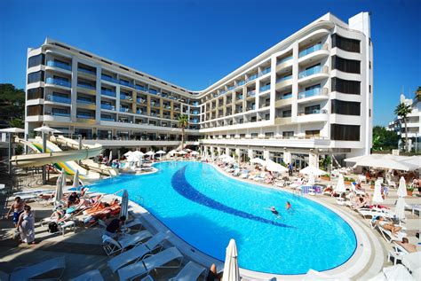 Golden Rock Beach Hotel in Marmaris, Dalaman | loveholidays