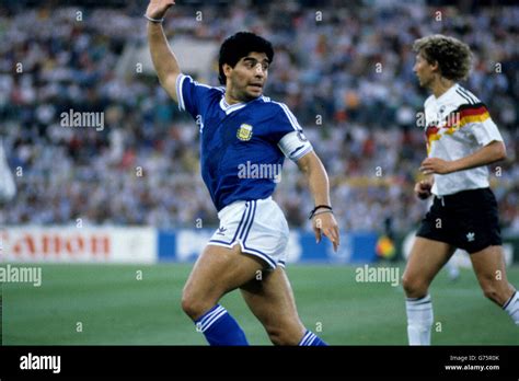 Soccer - 1990 FIFA World Cup - Final - West Germany v Argentina - Stadio Olimpico, Rome ...