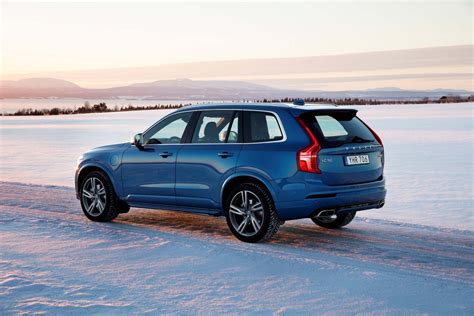 2017 Volvo XC90 T8 Plug-In Hybrid First Test Review