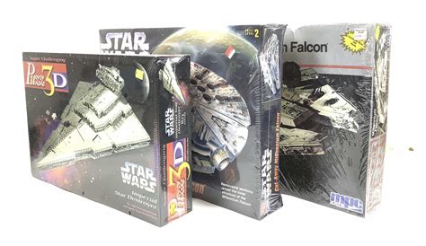 Lot - (3pc) Star Wars 3D Puzzle & Model Kits