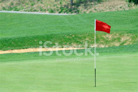 Golf Green And Flag - Xlarge Stock Photo | Royalty-Free | FreeImages