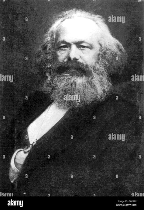 Karl marx portrait hi-res stock photography and images - Alamy