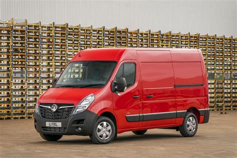 Vauxhall Movano review (2021) | Parkers