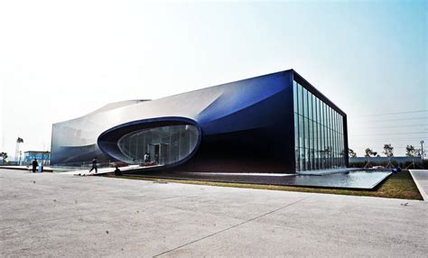 SHENZHEN QIANHAI EXHIBITION CENTER BY URBANUS | A As Architecture