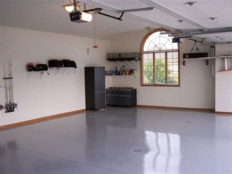 5 Best Garage Floor Epoxy Coating Kit Reviews - Homeluf.com