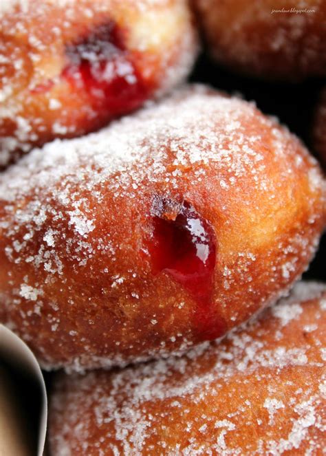 Jo and Sue: Old Fashioned Jelly Donuts