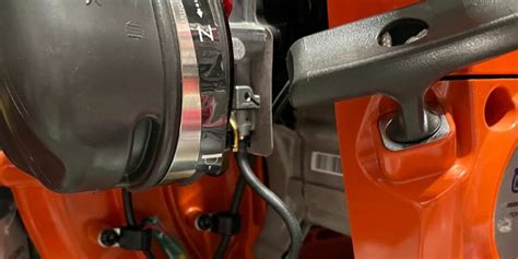 Husqvarna Leaf Blower Will Not Start Until the Choke Is Engaged - Outdoorstip