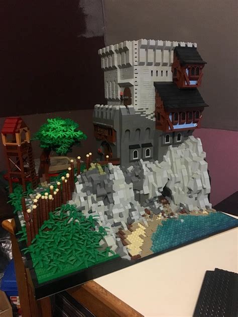 I’ve been working on this castle MOC for a while now, I can’t figure ...