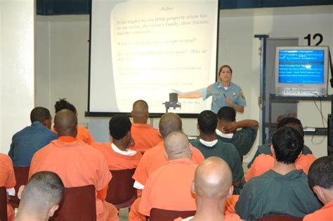 Hampden County Sheriff's Department lauds 36-percent drop in jail population in last decade ...