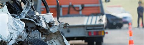 Common Causes Of Tow Truck Wrecks | Houston Tow Truck Accidents