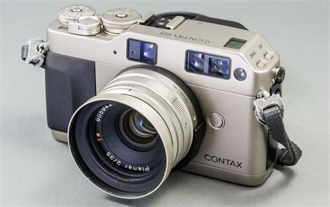 Contax G1 Camera is a 35mm titanium autofocus electronic rangefinder.