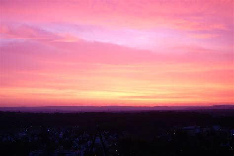 File:Red Sky - Dawn 3.JPG - Wikimedia Commons