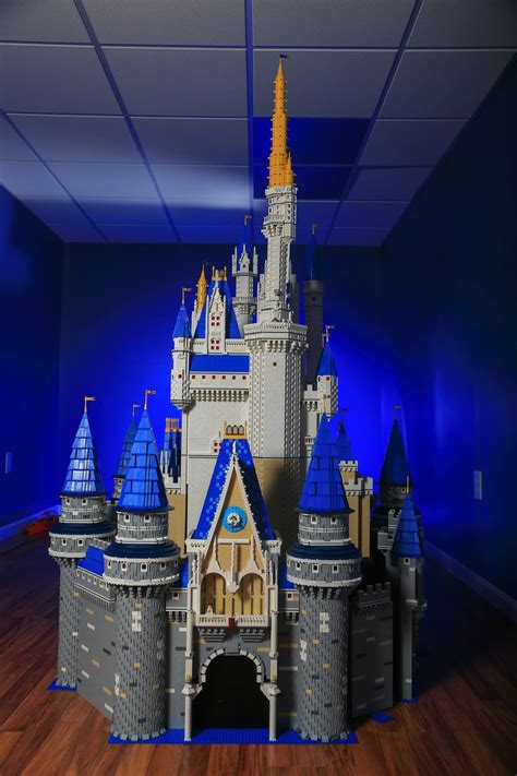 Lego Cinderella Castle | Big lego, Lego cinderella, Lego disney castle