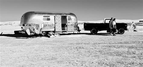 Vintage Airstream Caravan – Star Cars Agency