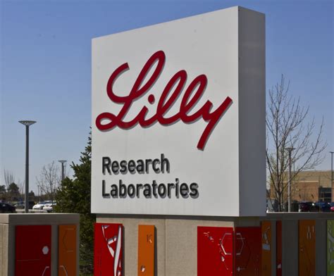 Eli Lilly to Buy Cancer Drug Specialists Loxo Oncology - CFO