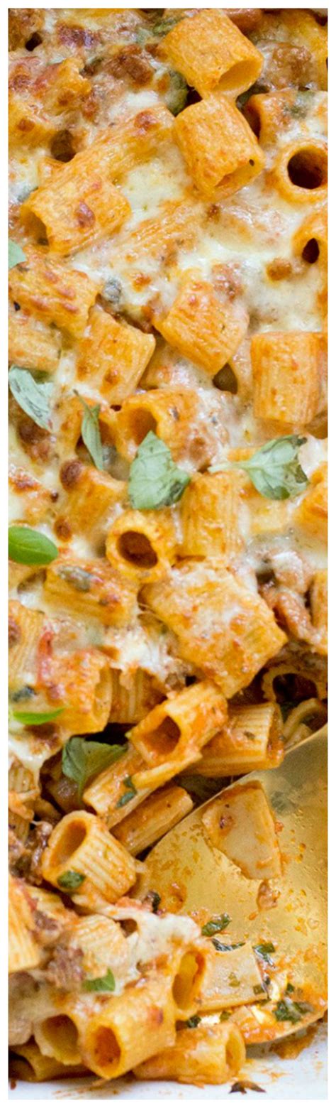 Creamy Baked Sausage Rigatoni ~ The ultimate in weeknight comfort food... Small Mezzi Rigatoni ...