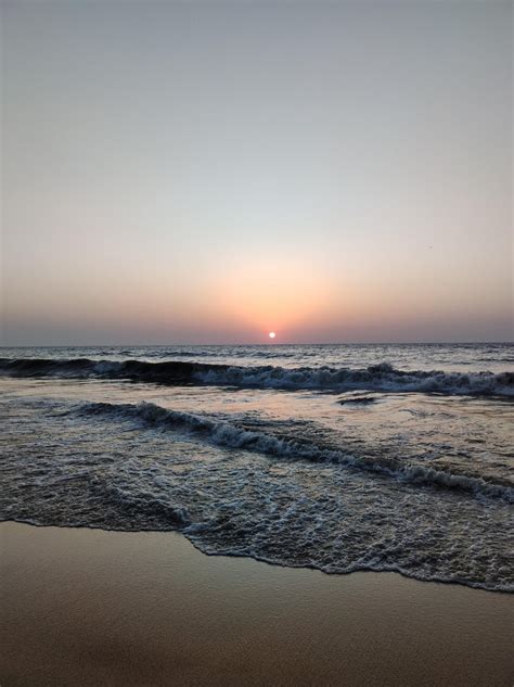 sunset at juhu beach : r/mumbai