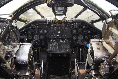 Victor Cockpit | Bernie C | Flickr