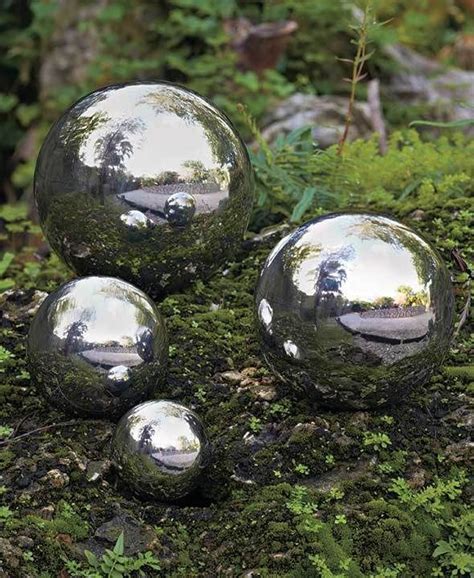 Garden Spheres Reflective Set of 4 Graduated Sizes Stainless Steel Garden Sphere | Garden ...