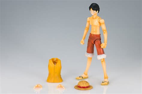 Review: S.H.Figuarts Monkey D Luffy Yellow Vest Ver. Large Images | GUNJAP