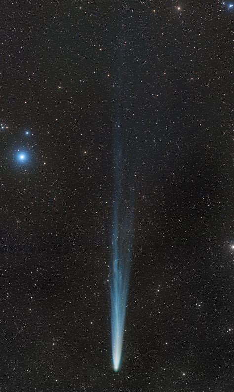 Comet Leonard | Telescope Live