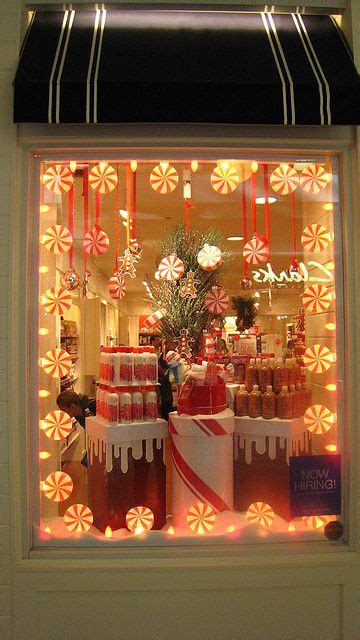 408 Best Christmas Window Displays images in 2020 | Christmas window ...