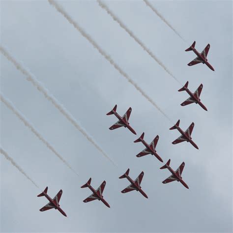 Red Arrows Formation - 400d-10780