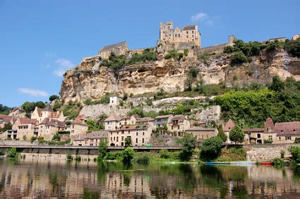 Aquitaine Travel Guide - France - Eupedia