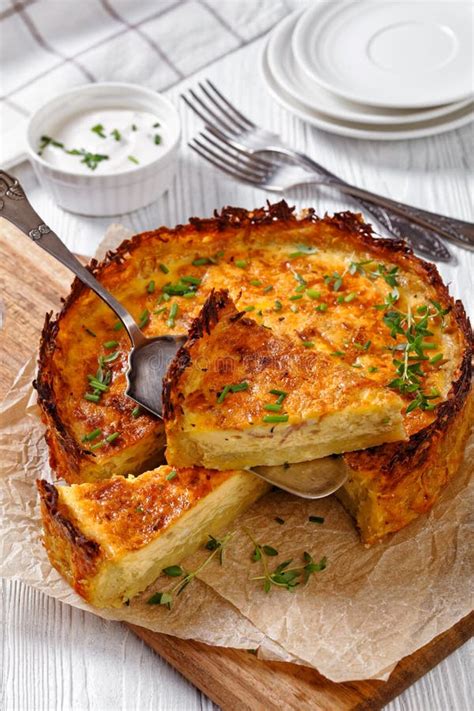 Bacon and Cheese Quiche with Hash Brown Crust Stock Image - Image of ...