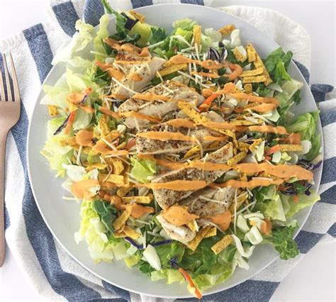 Fast healthy meals, Fast food salads, Healthiest fast food salads