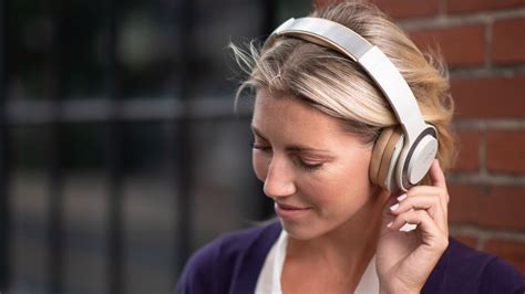 These wireless headphones boast an incredible 100-hour battery life | TechRadar