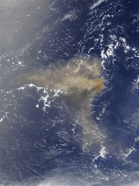 Eruption of Anatahan Volcano, Northern Mariana Islands