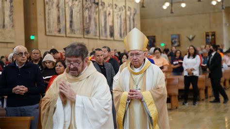 Archbishop Gomez urges respect, forgiveness ahead of Dodgers drag group tribute