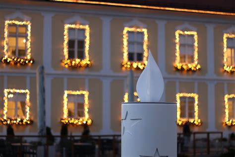 Zagreb Christmas Market (Advent in Zagreb) 2023 | Dates, Hotels & More ...