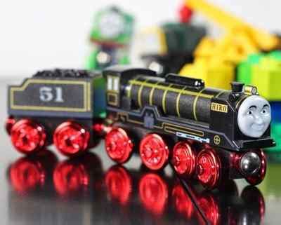 New Genuine Thomas & Friends Wooden Railway - Metallic Hiro (2012) | #456546376