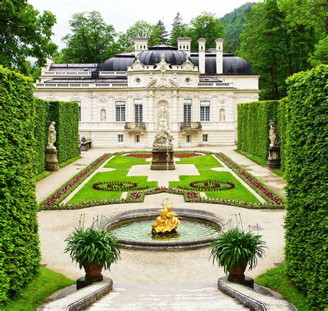 Linderhof Palace Garden Jigsaw Puzzle