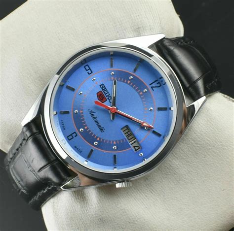 VINTAGE SEIKO 5 AUTOMATIC EXCELLENT BLUE FACE JAPAN MADE MEN'S WRIST ...