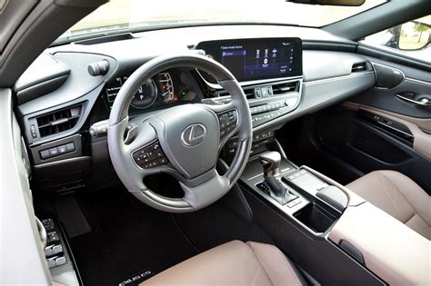 2024 Lexus Es 300h Interior - Anny Malina