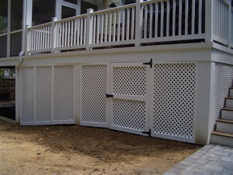 Vinyl privacy lattice screen under deck w/gate | Patio under decks, Deck storage, Under deck storage