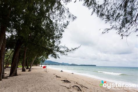 Banyan Tree Phuket - Beach at the Banyan Tree Phuket | Oyster.com Hotel ...